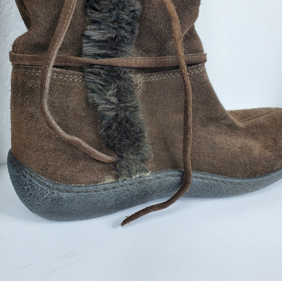 Banana Republic Suede Sherpa Lace Zipper Boots - Picture 8 of 8